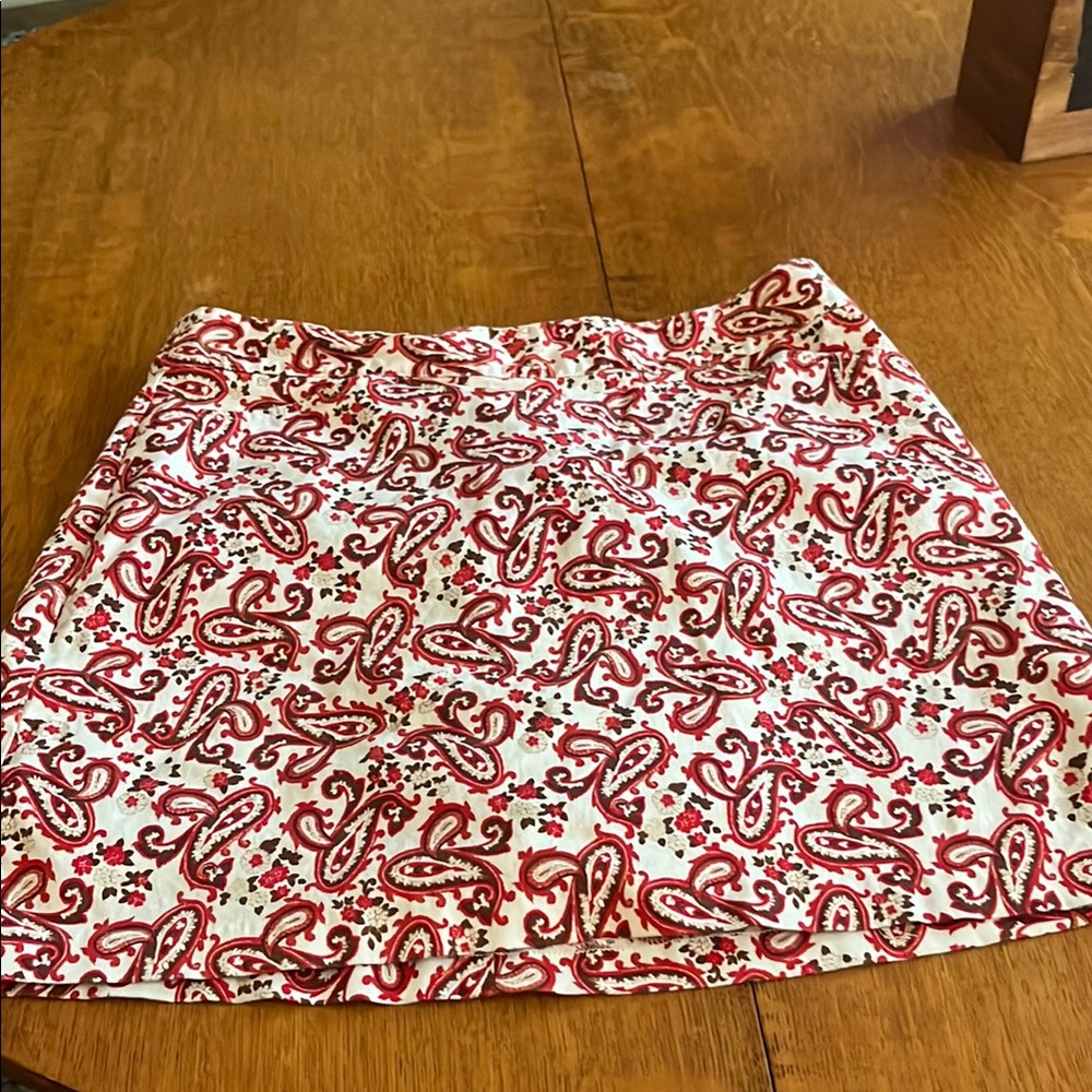 Lady Hagen Red and Cream Golf Skort Sz 8